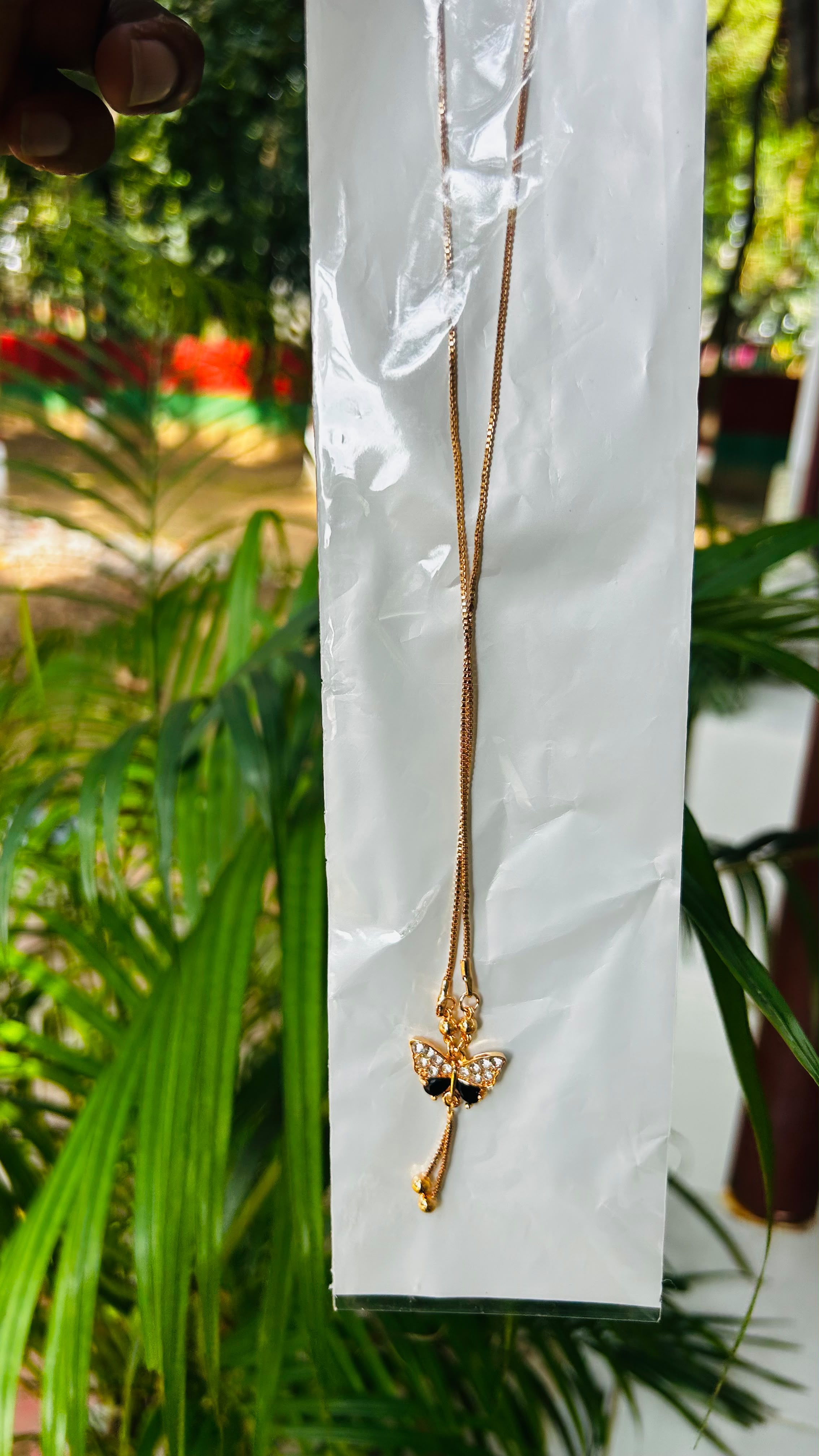 Pendant locket